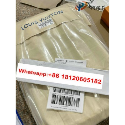 qiqiyg.com Oficjalny WhatsApp: +8618120605182 Nina-Yupoo-Qiqi-124 Kontakt Qiqiyg